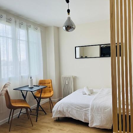 Appartement Plein Centre Ville D'Alfortville Bagian luar foto